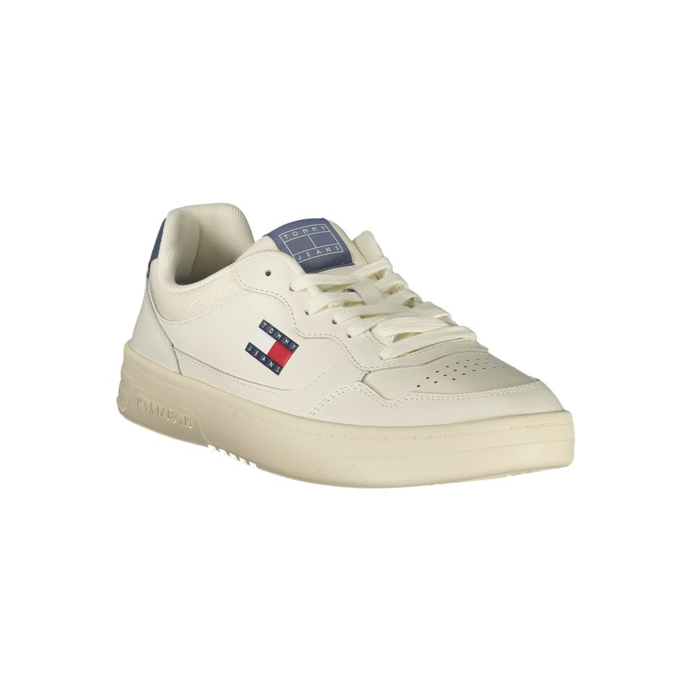 Tommy Hilfiger White Leather Men Sneaker with blue accents and iconic logo, featuring a removable footbed for comfort and style.