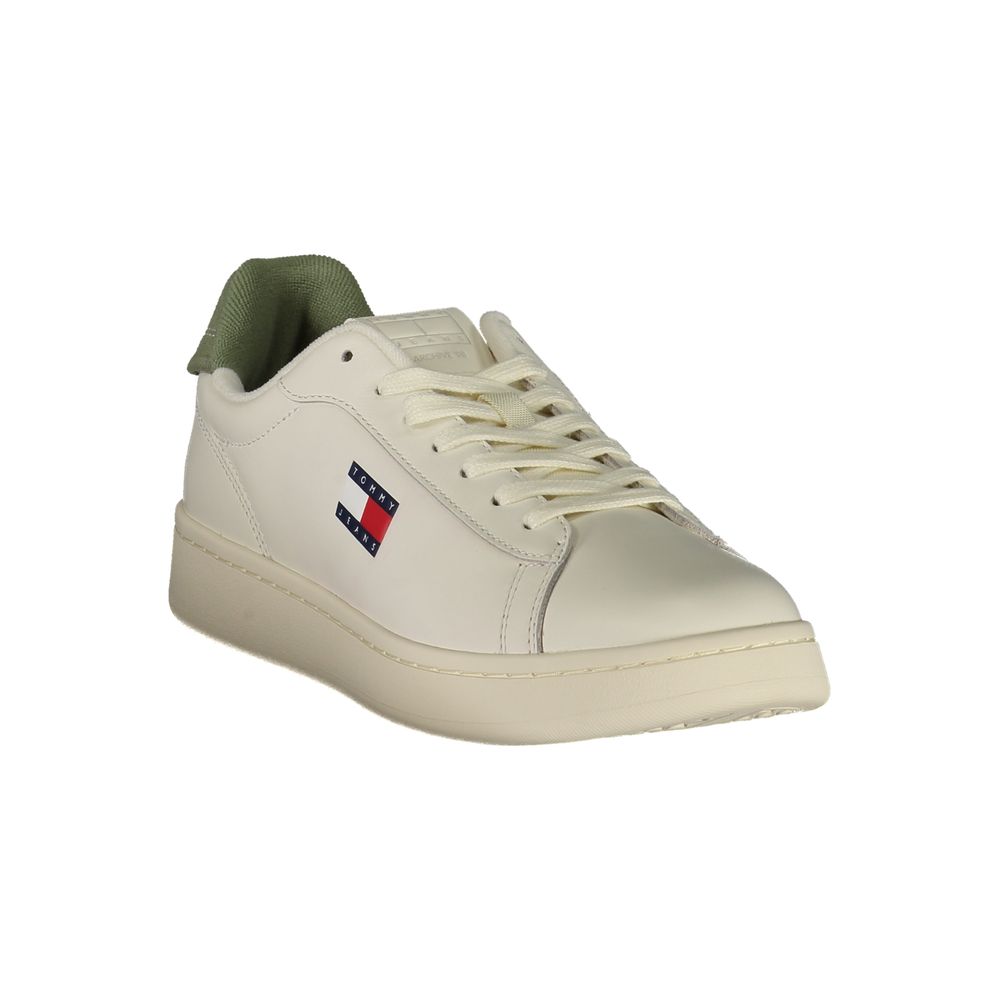 Tommy Hilfiger White Leather Men Sneaker with contrasting green details and logo.