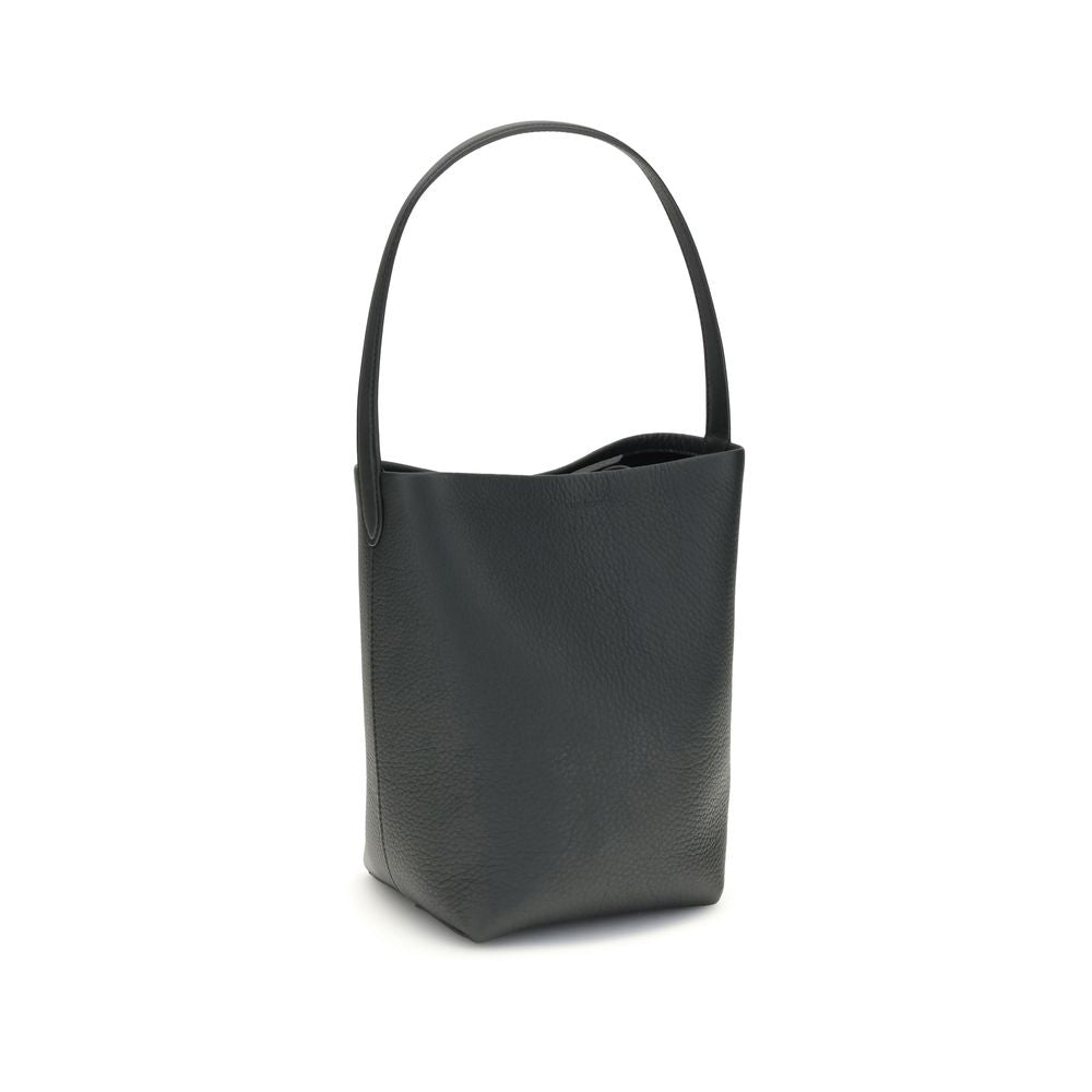 Front view with bag zipped and handles upright.