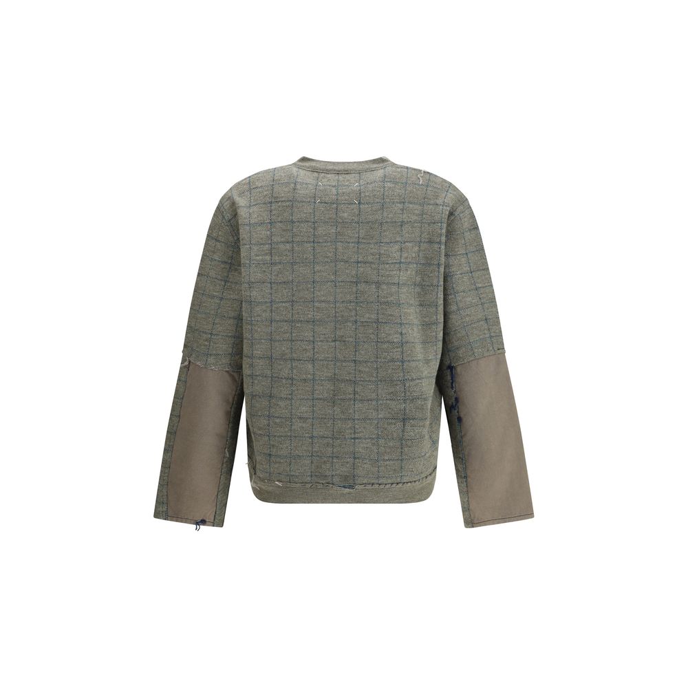 Margiela Green Fleece Wool Sweatshirt with grid pattern and V-neckline, crafted from 100% wool for winter wear in AW25 season, regular fit.