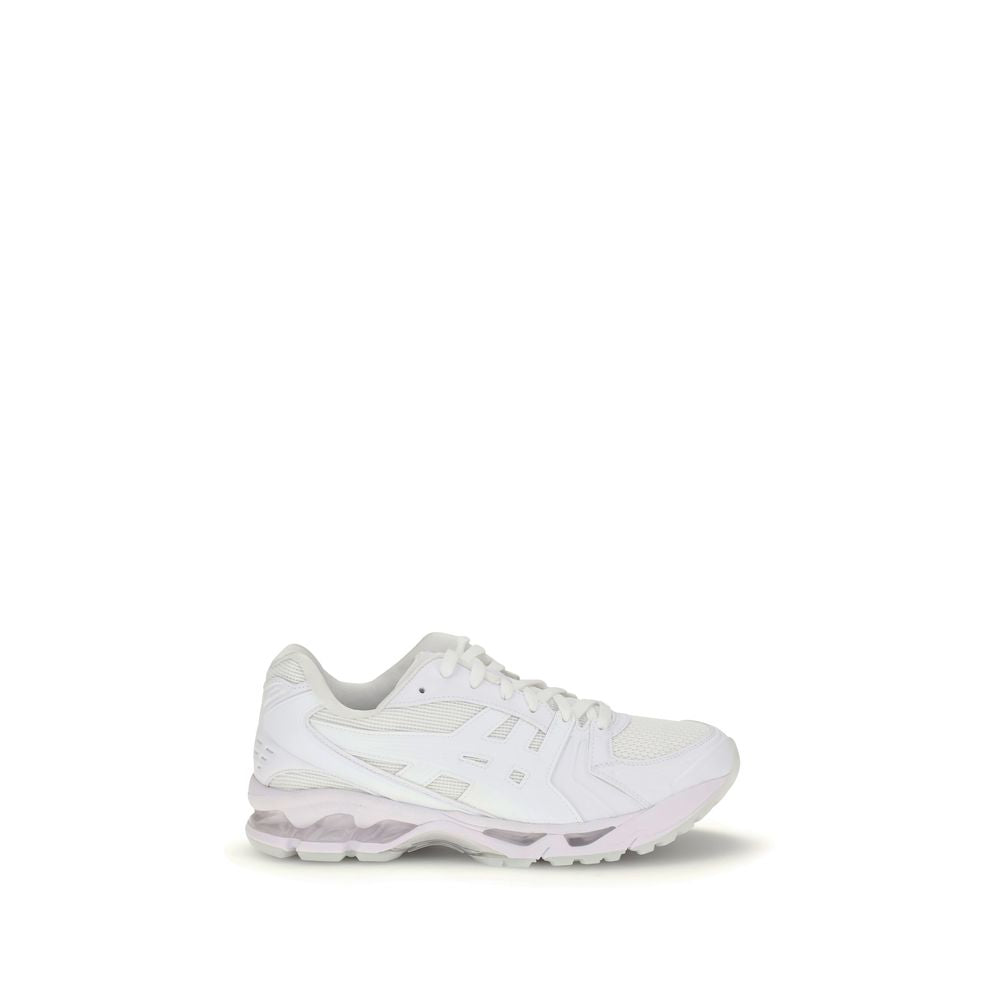 Comme Des Garçons White Polyamide Athletic Sneakers with lace-up design