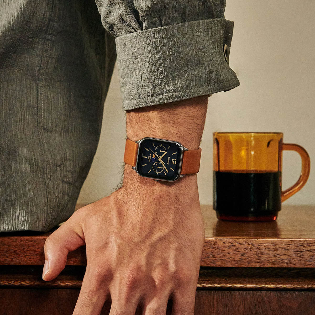 CASIO COLLECTION Mod. MOONPHASES LEATHER - BLACK