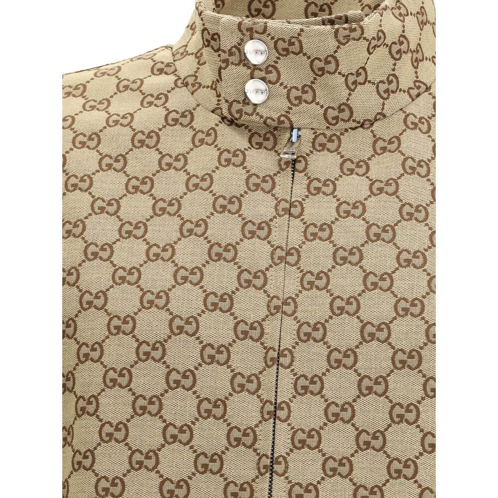 Gucci Beige Cotton Shell Jacket with iconic GG Supreme pattern, high collar, and snap buttons for a stylish AW25 season look.